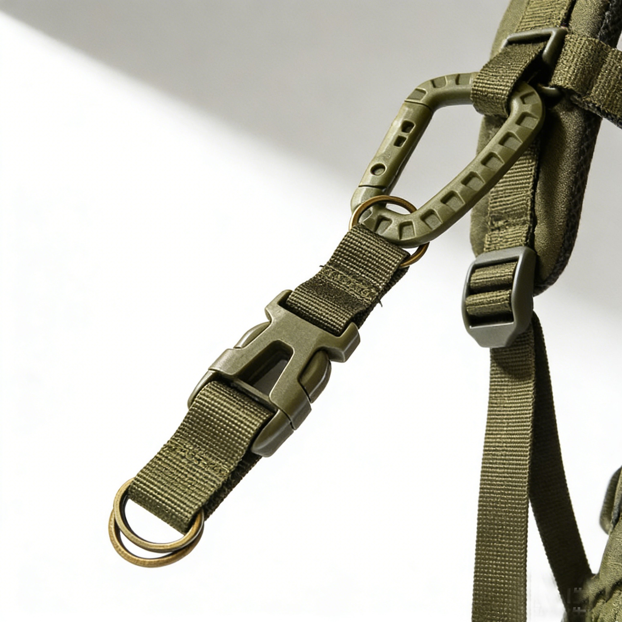 سلسلة مفاتيح خارجية متعددة الو - مراجعة Keychain Multi Tool وسعره