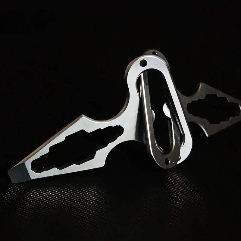 أداة البقاء على قيد الحياة في  - مراجعة Keychain Multi Tool وسعره