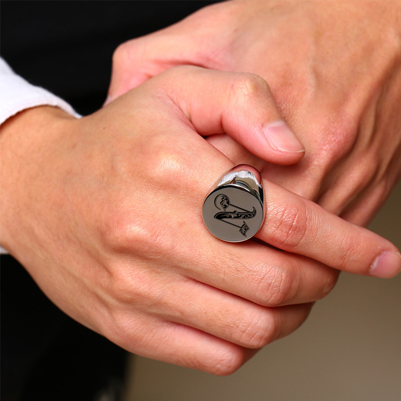 Vnox أنيق نمط الخط الأولي ختم  - مراجعة Signet Ring Men وسعره